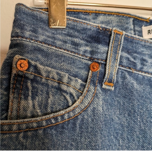 RE/DONE x LEVI’s Ultra High Flare Distressed Denim Size 26 INCREDIBLY RARE STYLE - Picture 8 of 12